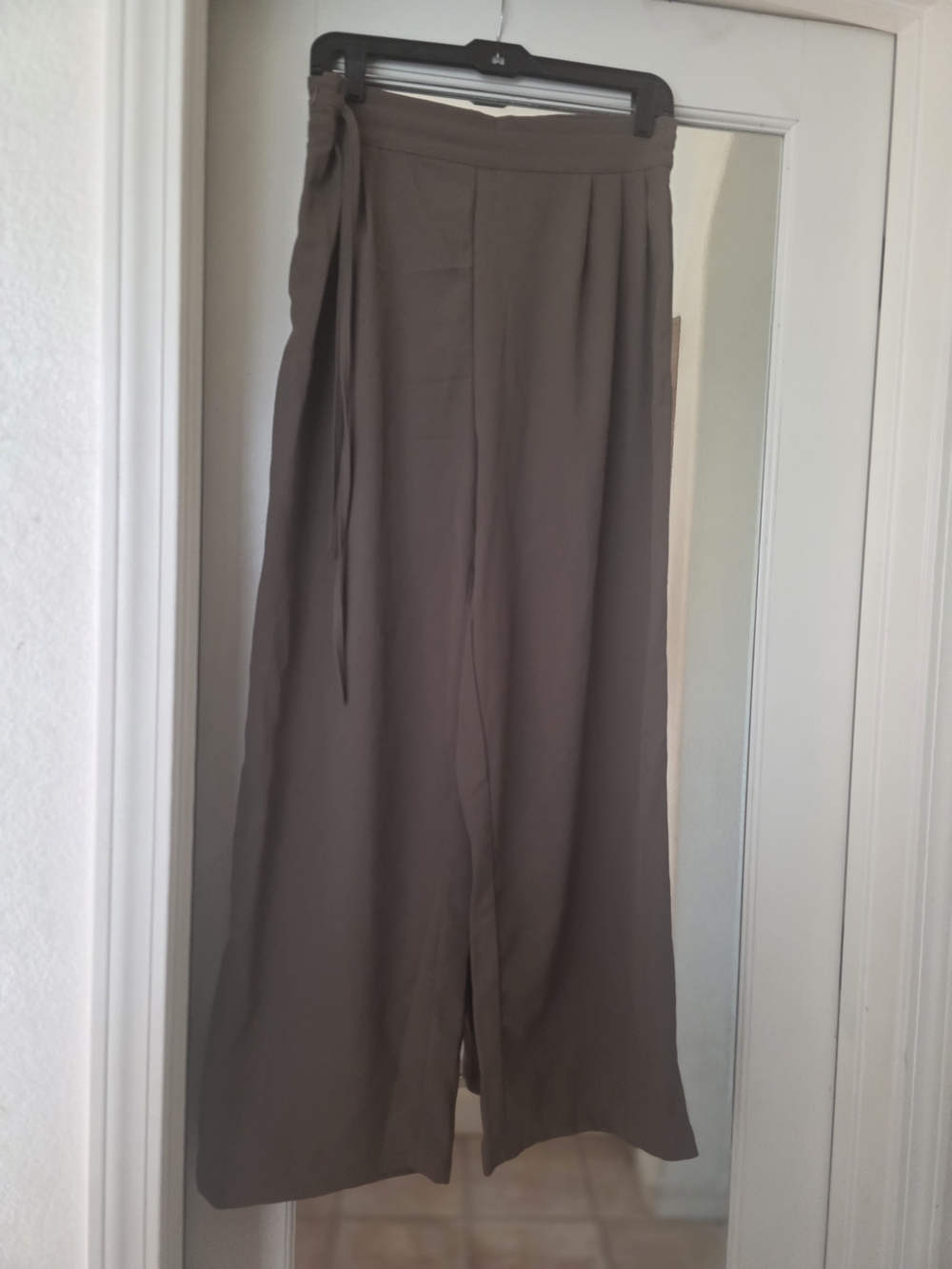 SHEIN Wide-Leg High-Waist Pants in Brown